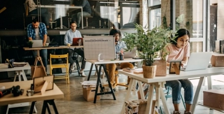 STOP aux idées reçues du télétravail à l’étranger !
